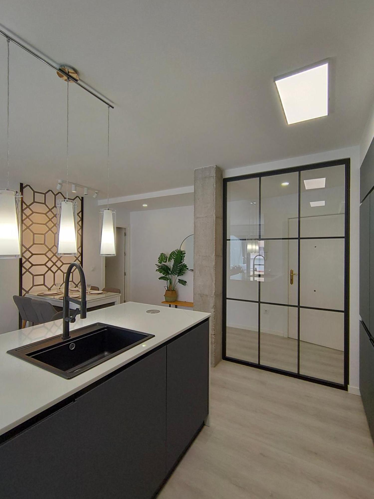 Casa Mallen, Con Amplia Terraza, En El Barrio De Nervion Sevilla Exteriör bild