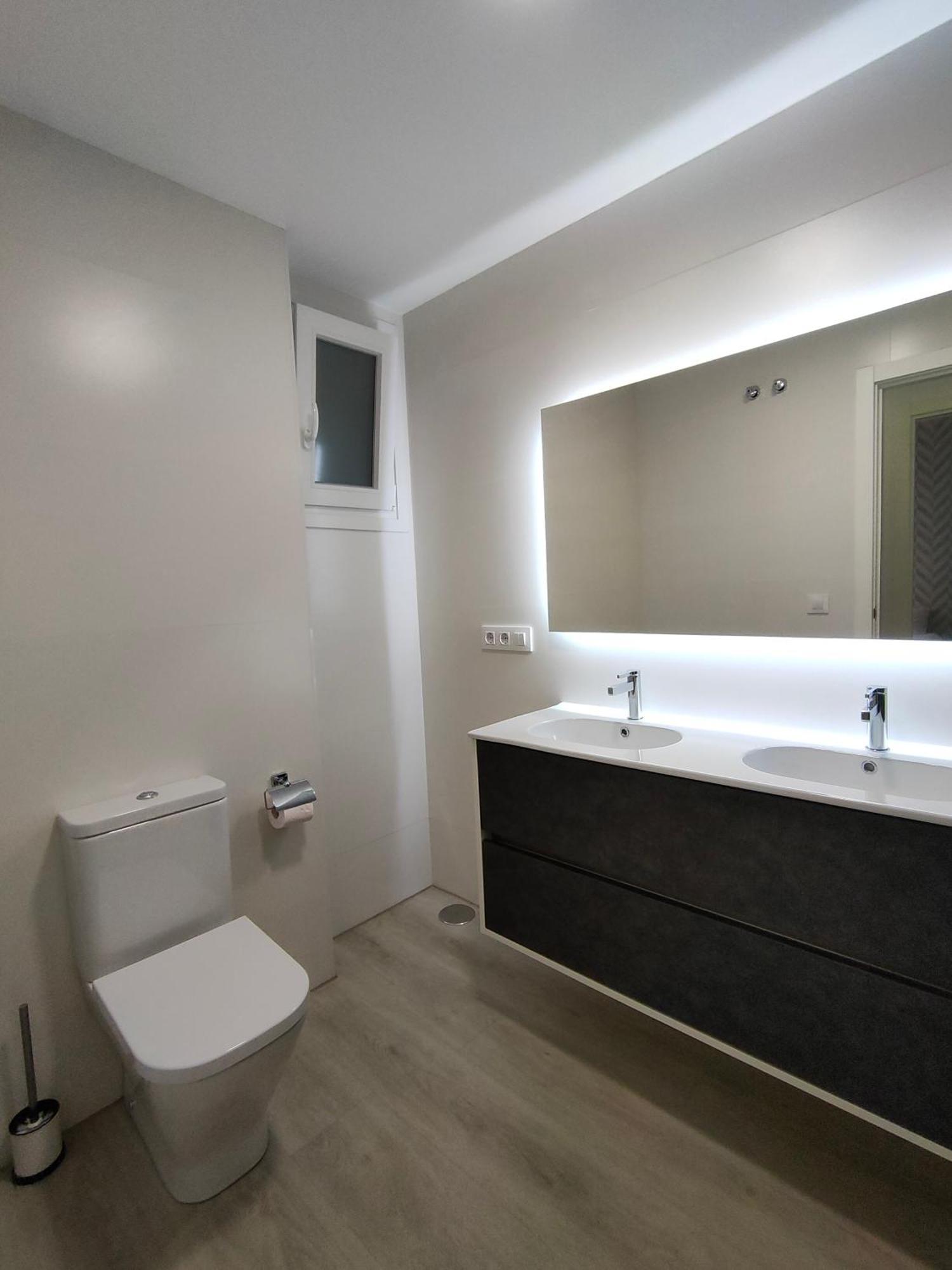 Casa Mallen, Con Amplia Terraza, En El Barrio De Nervion Sevilla Exteriör bild