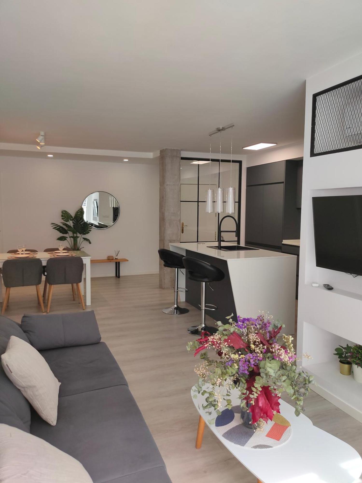 Casa Mallen, Con Amplia Terraza, En El Barrio De Nervion Sevilla Exteriör bild